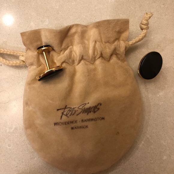 Ross-Simons Gold 1/20  and Black Oval Cufflinks - Picture 11 of 16